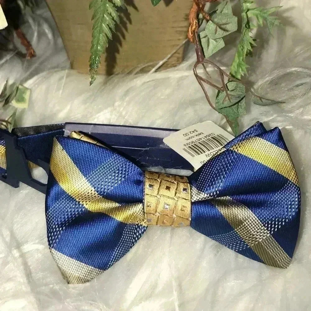 SADDLEBRED NWT BOWTIE BEAUTIFUL